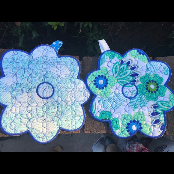 Handcrafted Hot Plate Trivets - Picture 2 of 4